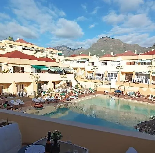 Mng-apart Studia Mareverde D-15 Адехе